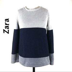 Zara W/B collection sweater/sweatshirt Sz M